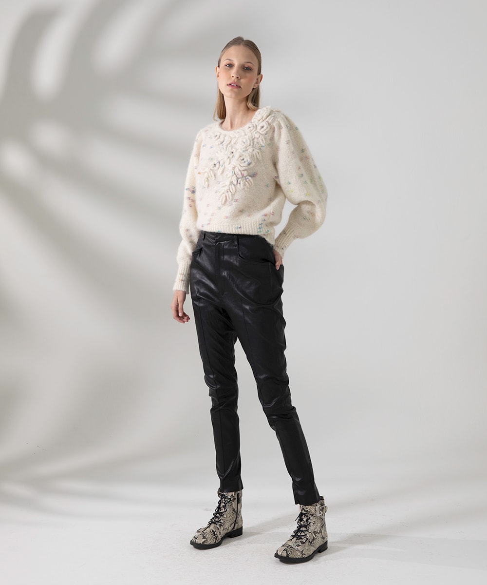 image_e93870be-c883-4410-8c52-b71d2e2b8768